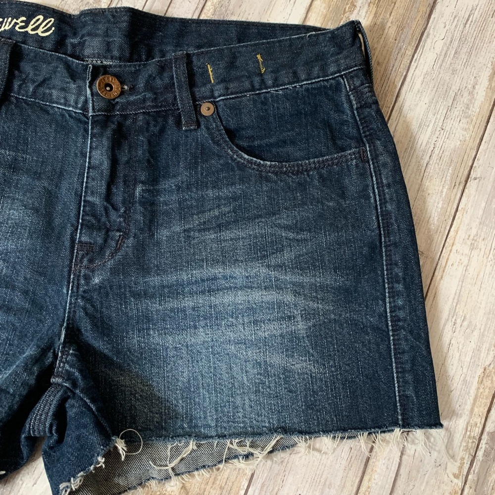 Women’s Shorts Denim Shorts Madewell Denim Jean Shorts Cutoff Fringe s… - Picture 7 of 8